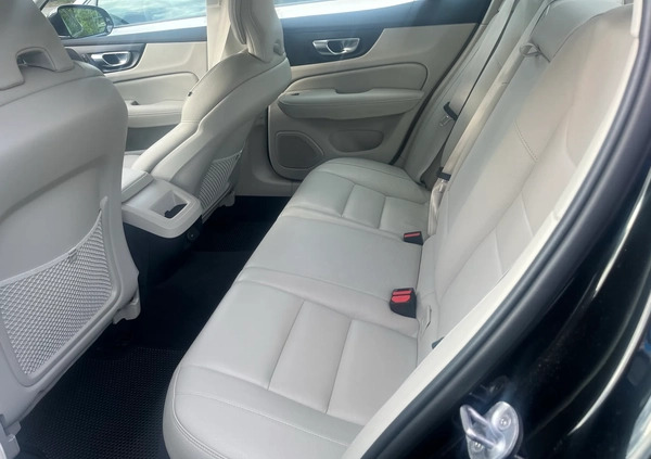 Volvo S60 cena 194600 przebieg: 23000, rok produkcji 2023 z Rzeszów małe 56